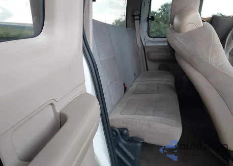 2001 Ford F-150 Xl/Xlt from USA, damaged, VIN 1FTZX17281NA46390